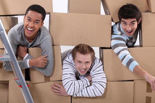 Local home move planning in Colliers Wood