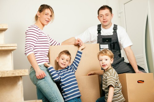 Final complaint response and resolution for a move